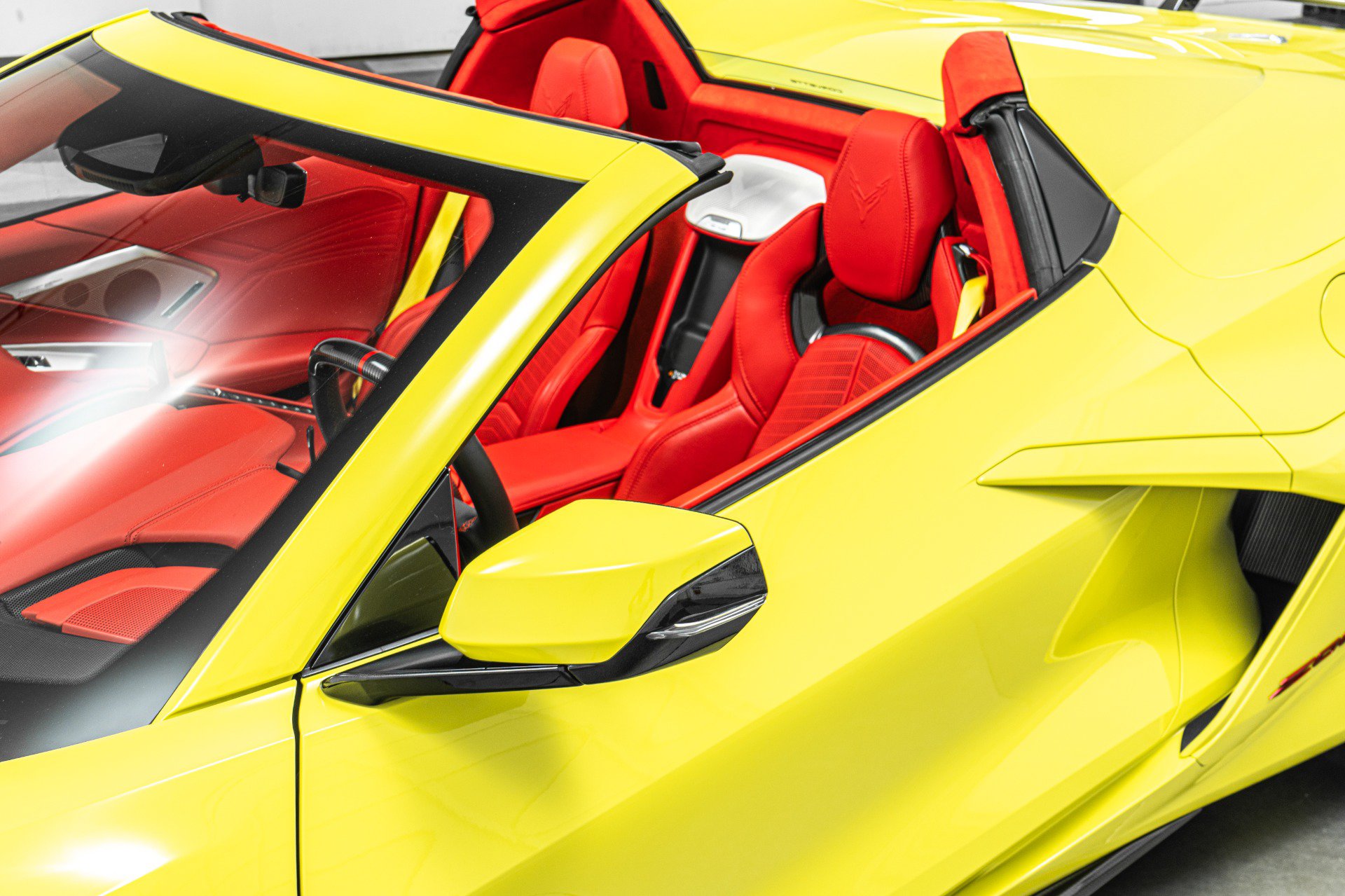 Used 2024 Chevrolet Corvette Z06 w/ Z07 Performance Package RWD image 36