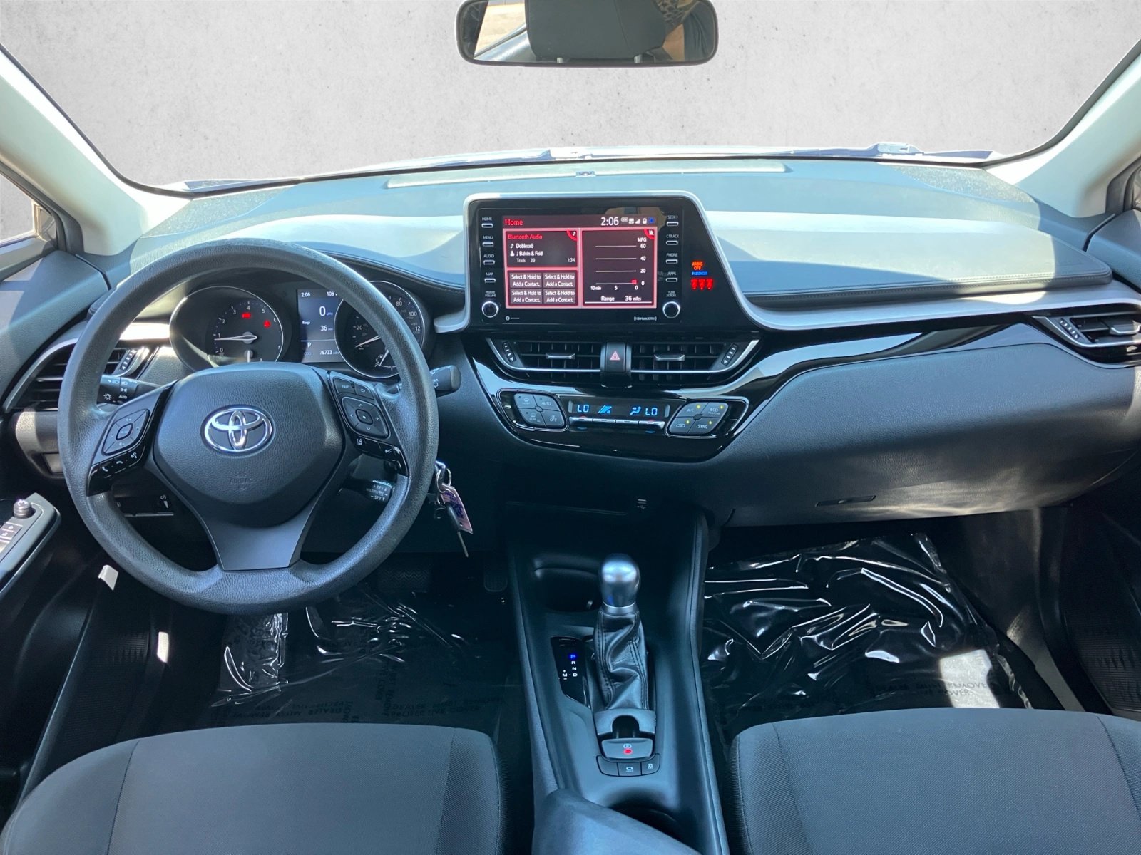 Used 2021 Toyota C-HR LE FWD image 20