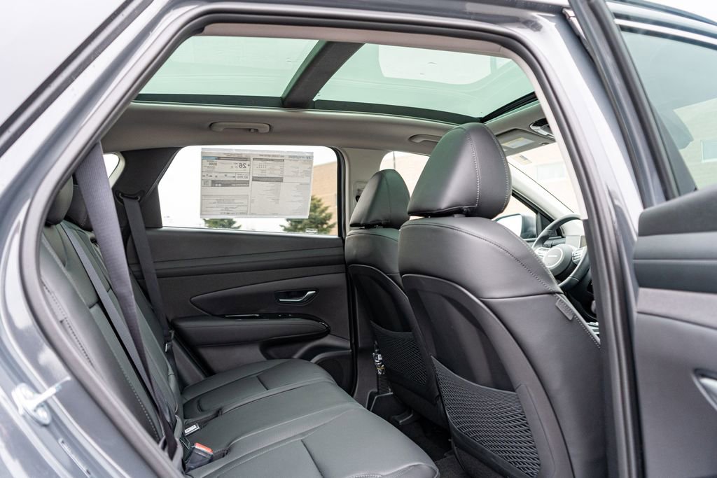 New 2025 Hyundai Tucson Limited image 15