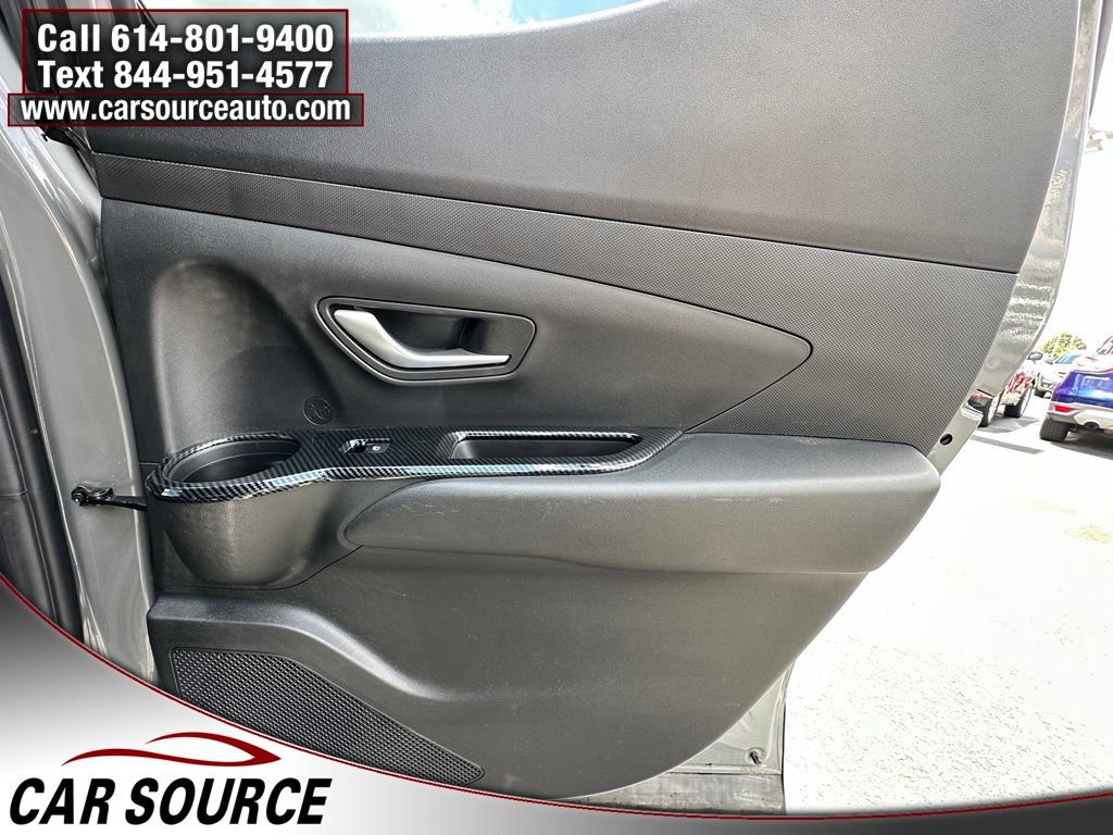 Used 2022 Hyundai Santa Cruz SEL Premium w/ Cargo Package AWD/4WD image 24