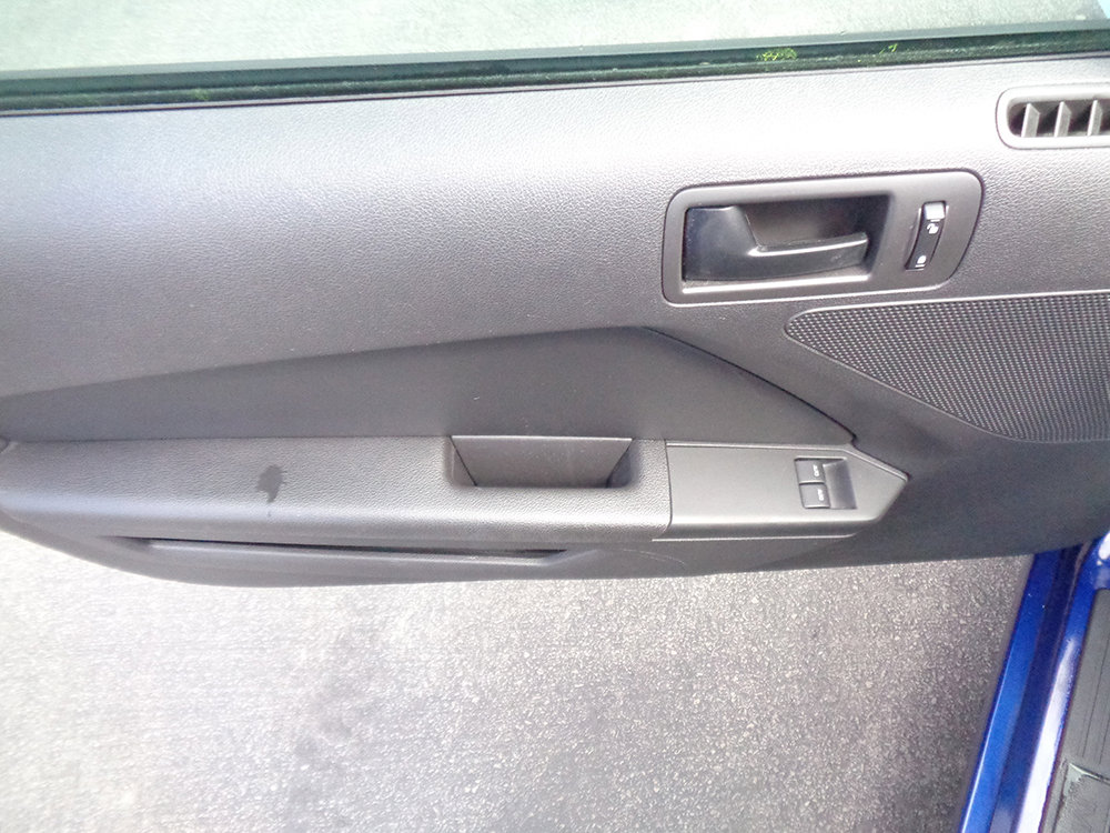 Used 2014 Ford Mustang Coupe image 14