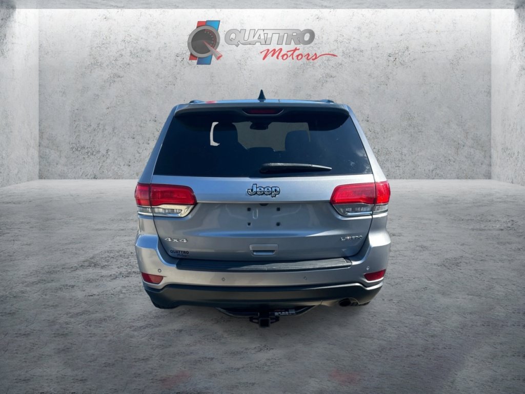 Used 2018 Jeep Grand Cherokee Laredo AWD/4WD image 4