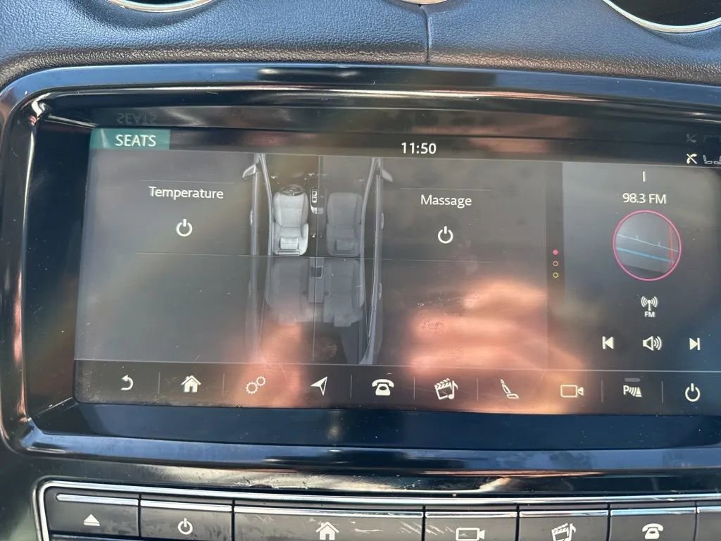 Used 2019 Jaguar XJ R-Sport image 14