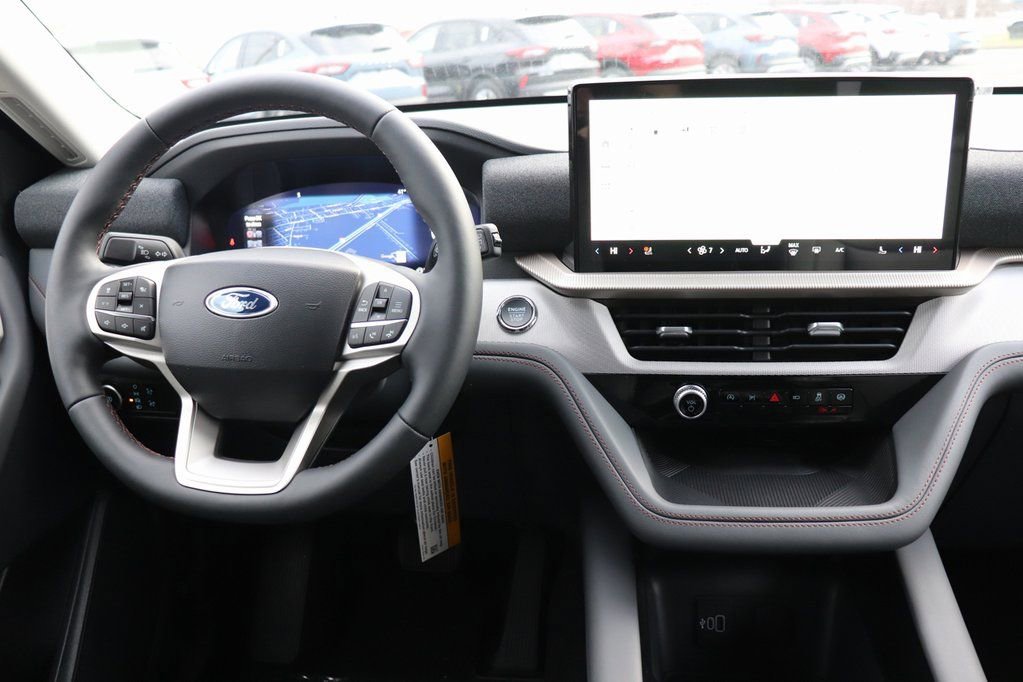 New 2026 Ford Explorer Active w/ Active Comfort Package image 24