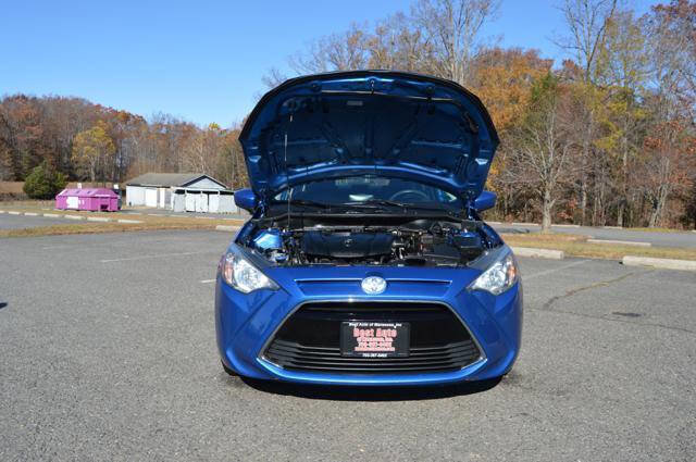 Used 2017 Toyota Yaris iA image 69