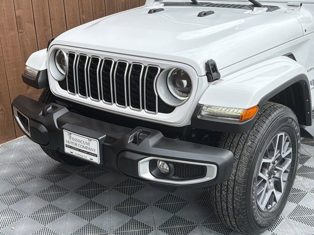 Used 2024 Jeep Wrangler Sahara image 20