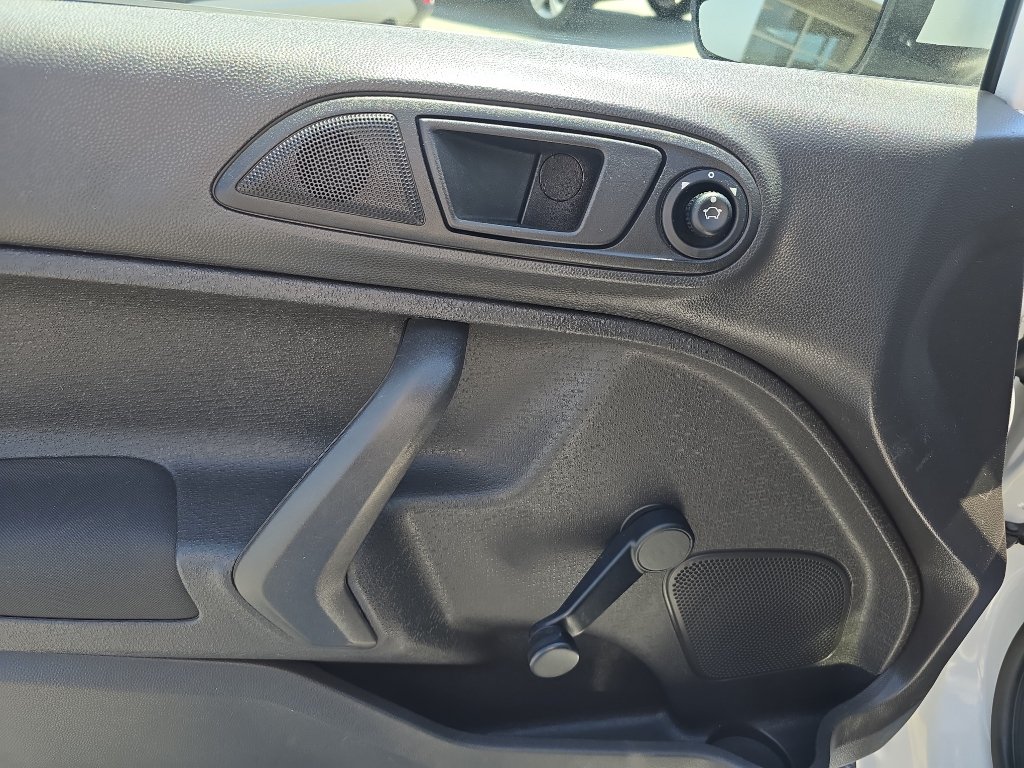 Used 2015 Ford Fiesta S FWD image 17