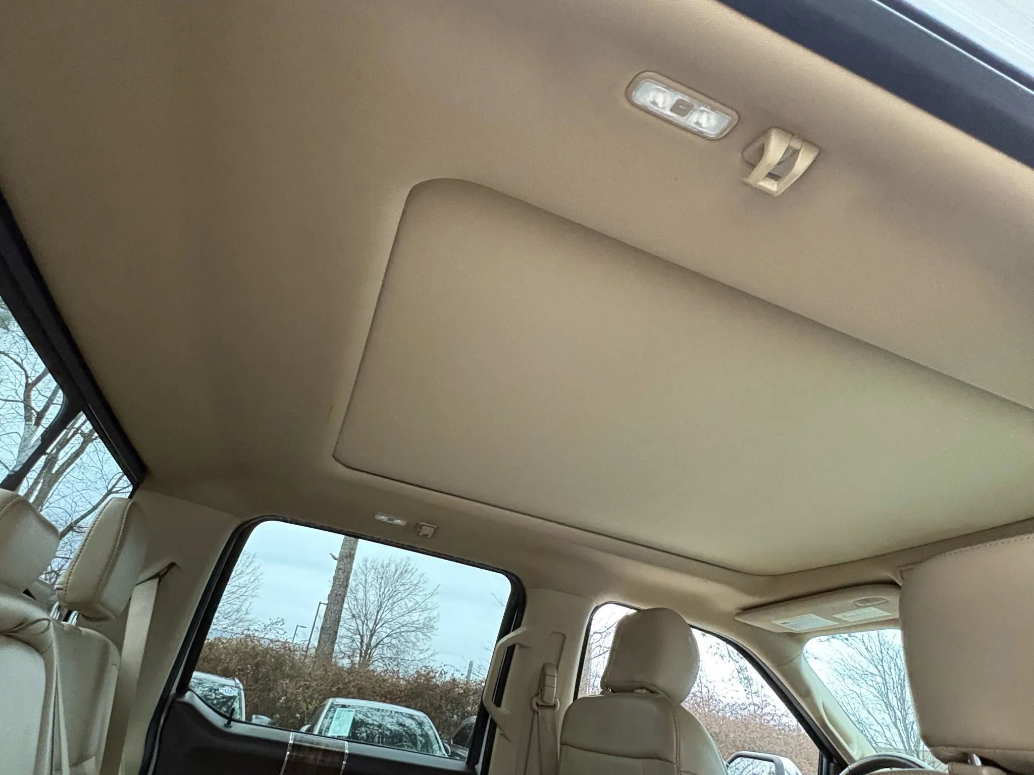 Used 2018 Ford F150 Lariat w/ Equipment Group 502A Luxury image 19