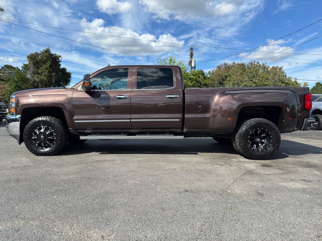 Used 2016 Chevrolet Silverado 3500 LTZ w/ Duramax Plus Package image 3