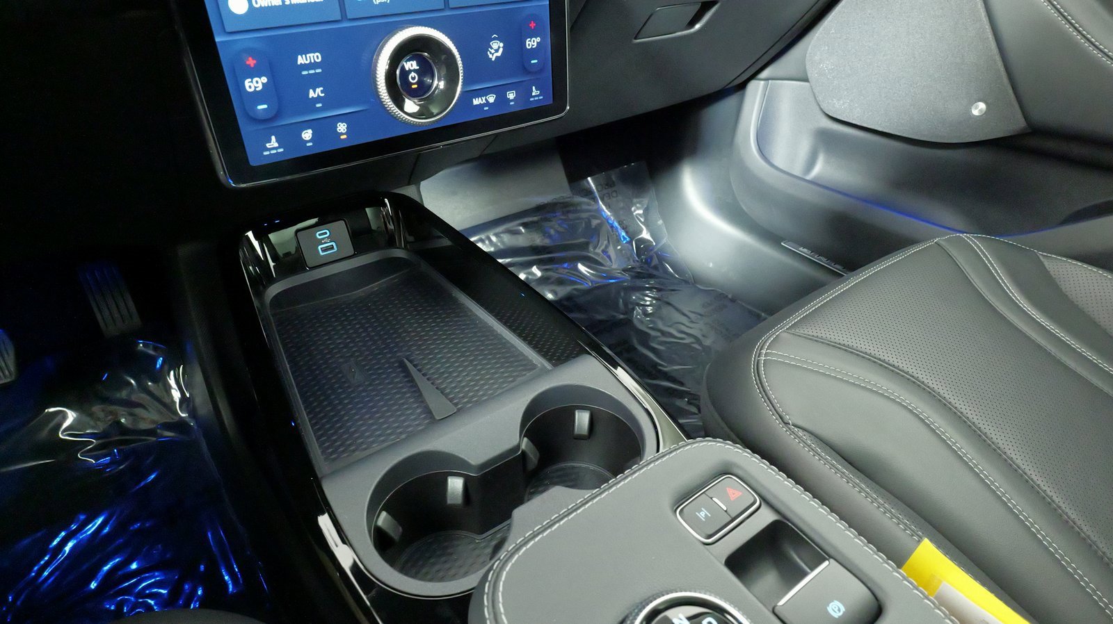 Used 2022 Ford Mustang Mach-E Premium image 48