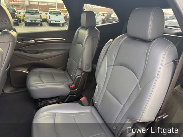 Used 2024 Buick Enclave Premium image 22