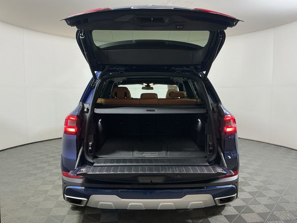 Certified 2023 BMW X5 sDrive40i w/ Premium Package image 28