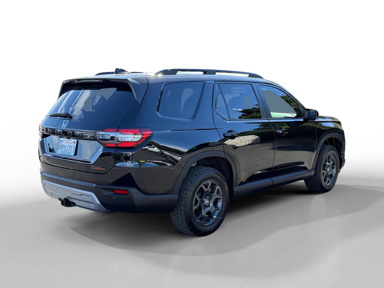 Used 2025 Honda Pilot TrailSport image 5