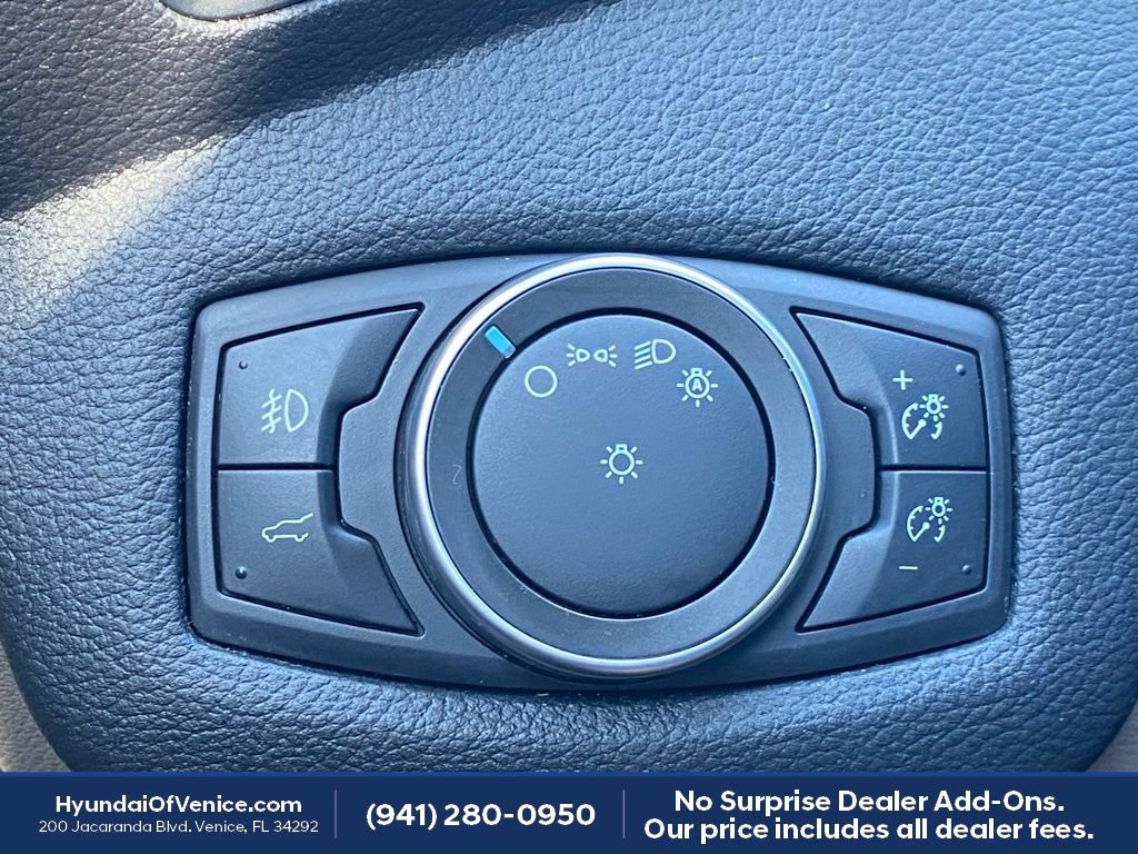 Used 2019 Ford Escape SEL FWD image 12
