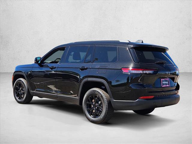 New 2025 Jeep Grand Cherokee L Altitude image 9