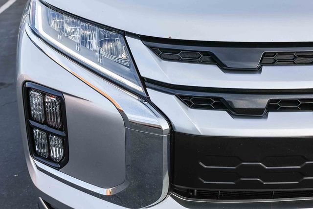 Used 2024 Mitsubishi Outlander Sport ES image 10