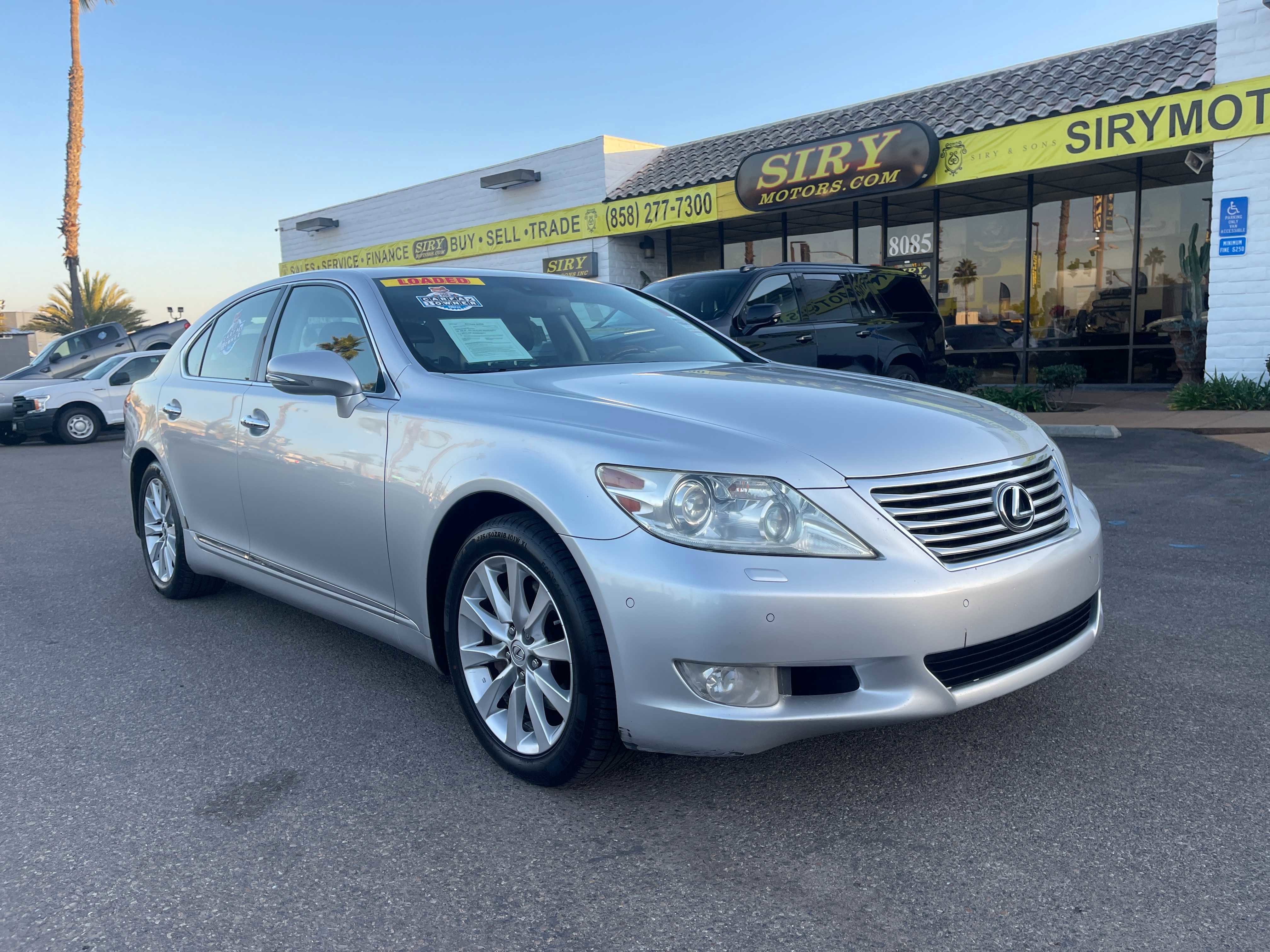 Used 2011 Lexus LS 460 w/ Comfort Pkg image 1