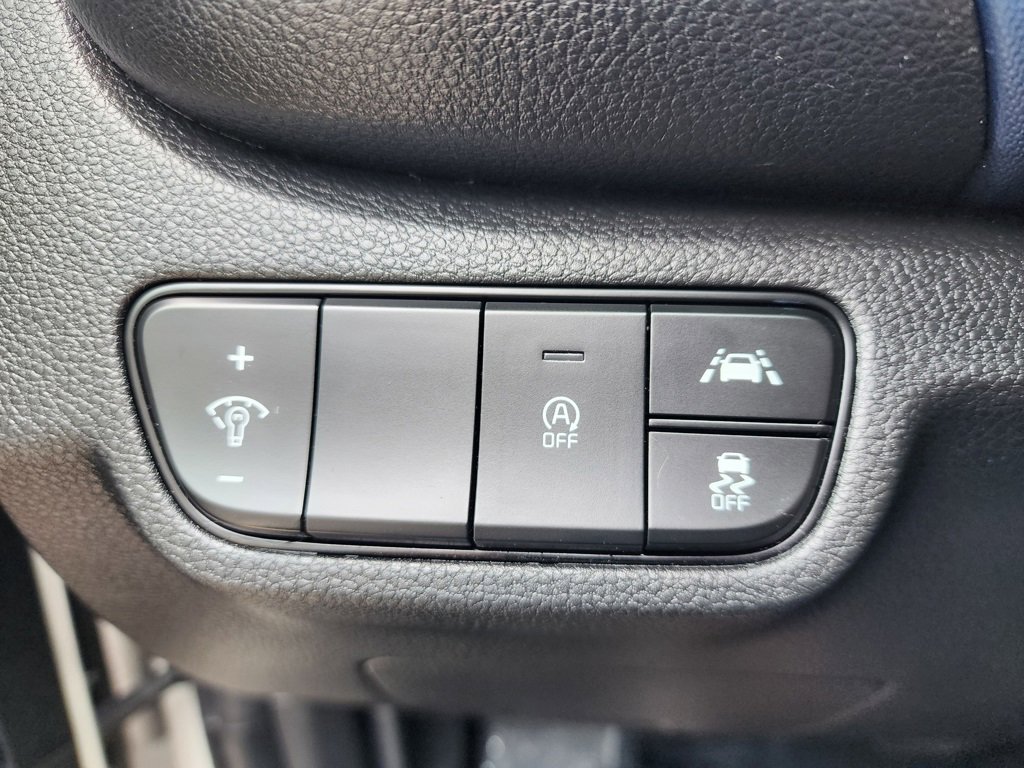 Certified 2023 Kia Seltos S image 9