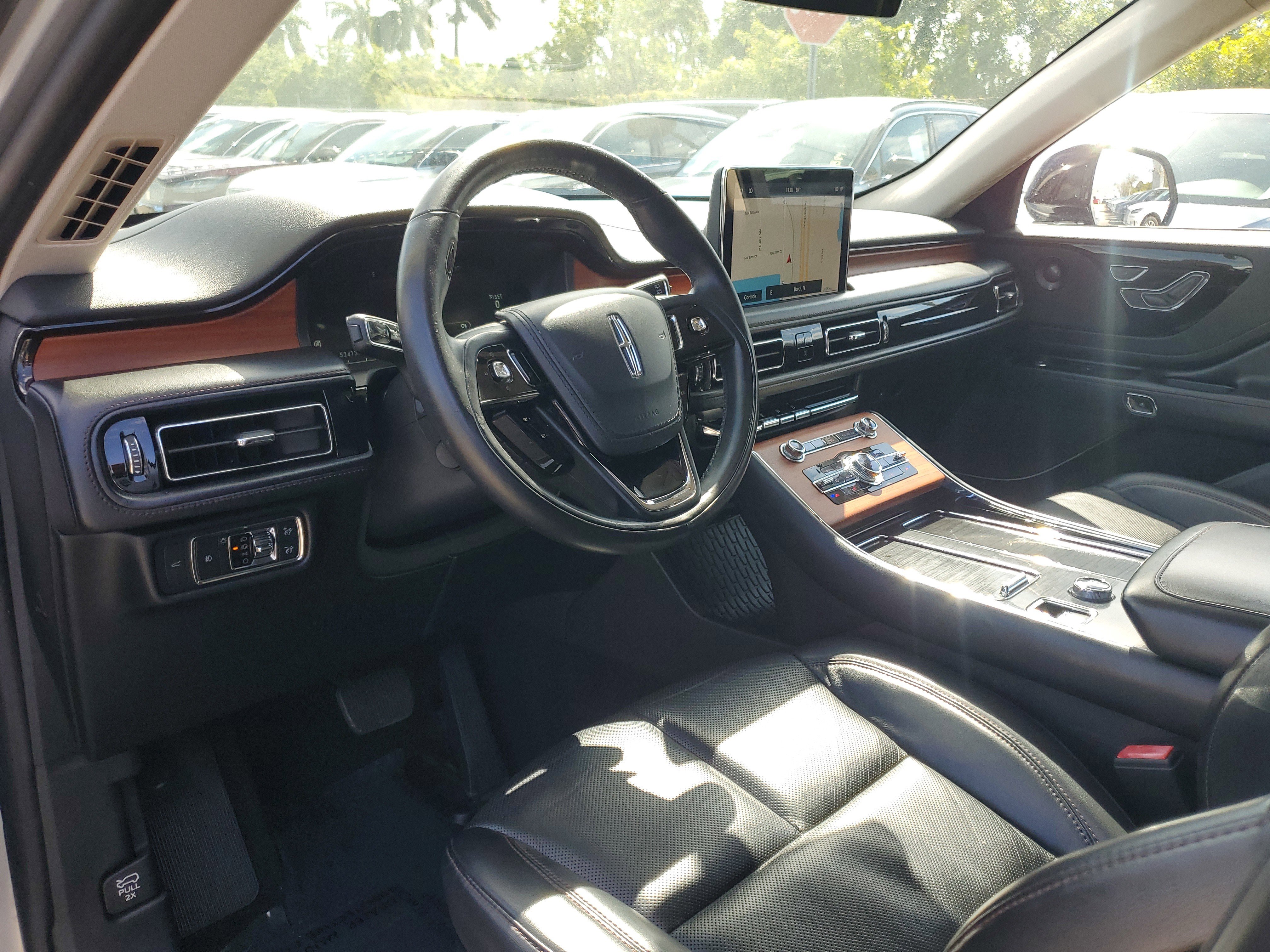 Certified 2020 Lincoln Aviator Reserve image 17