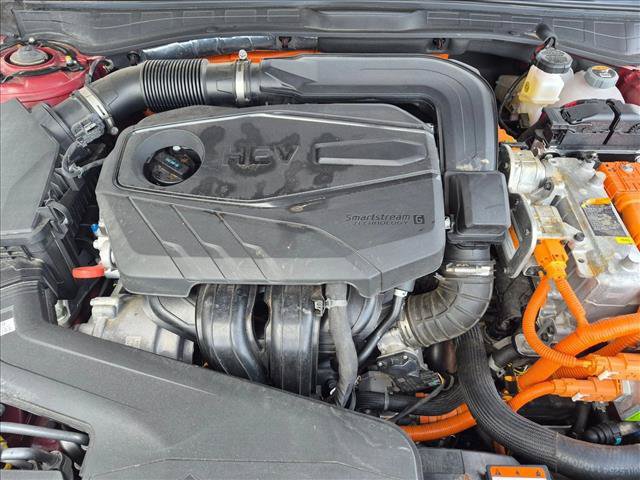 Used 2025 Hyundai Sonata Limited FWD image 25