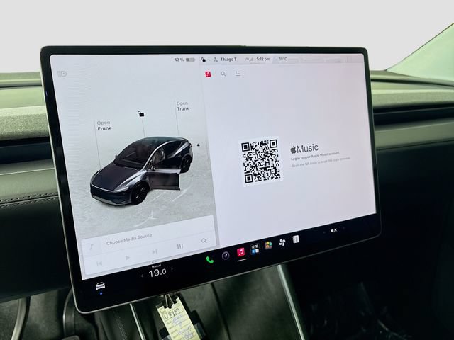 Used 2026 Tesla Model Y 2WD image 10