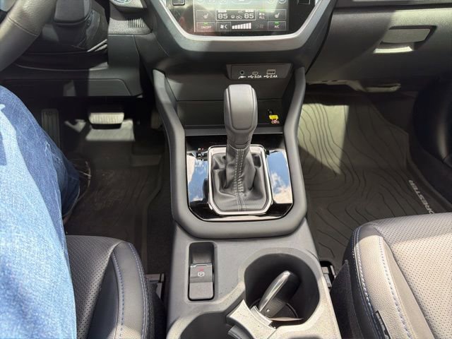 Used 2025 Subaru Forester Limited w/ Popular Package #1 AWD/4WD image 19