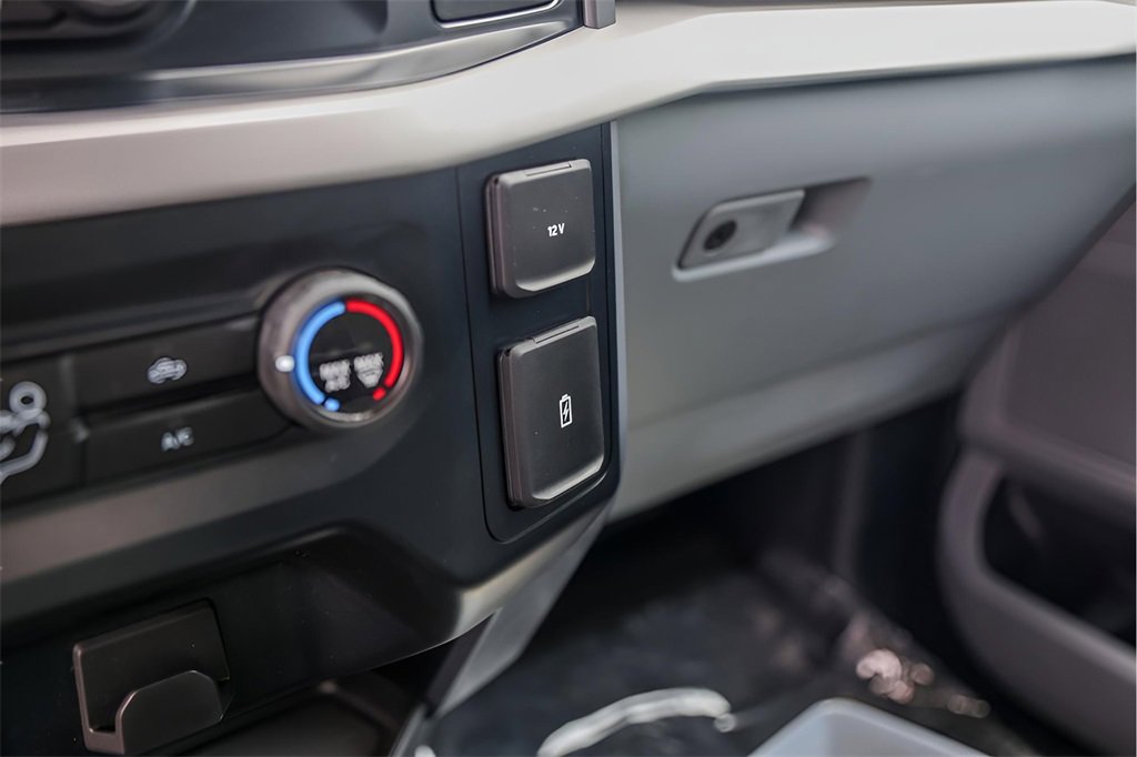 Used 2023 Ford F150 XLT image 23