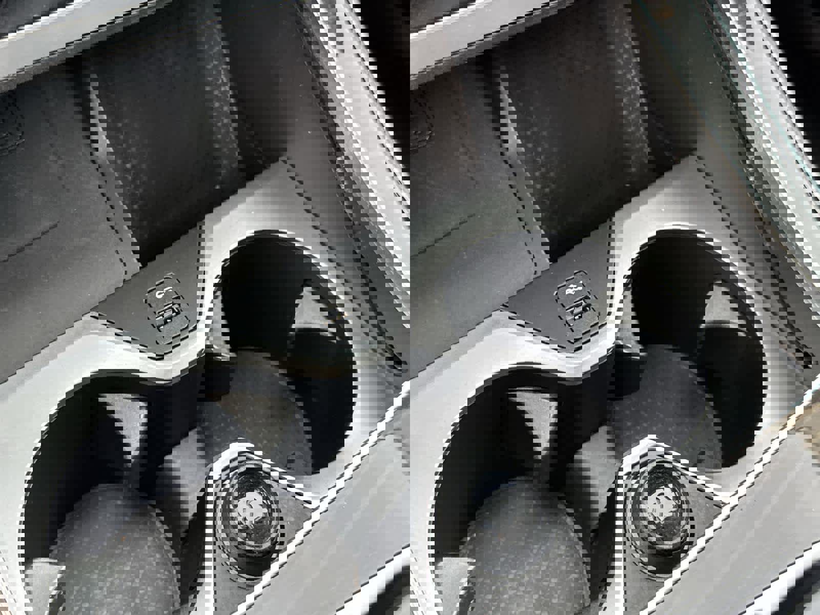 Used 2021 BMW X7 xDrive40i w/ Cold Weather Package image 25