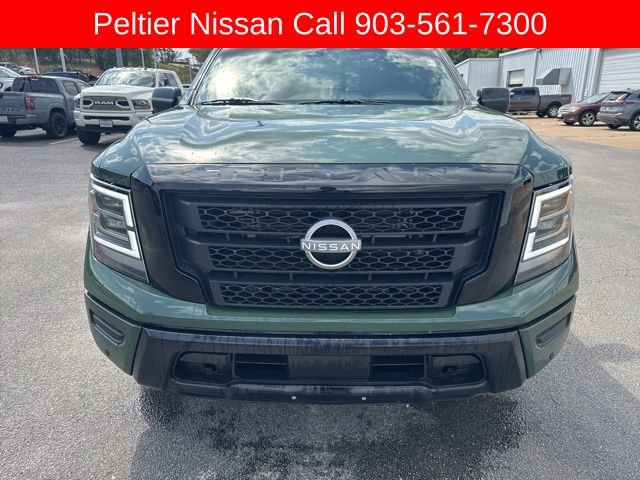 Used 2024 Nissan Titan SV w/ SV Bronze Edition Package image 8