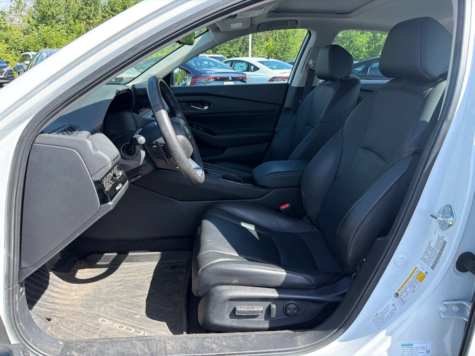 Used 2023 Honda Accord Touring image 10