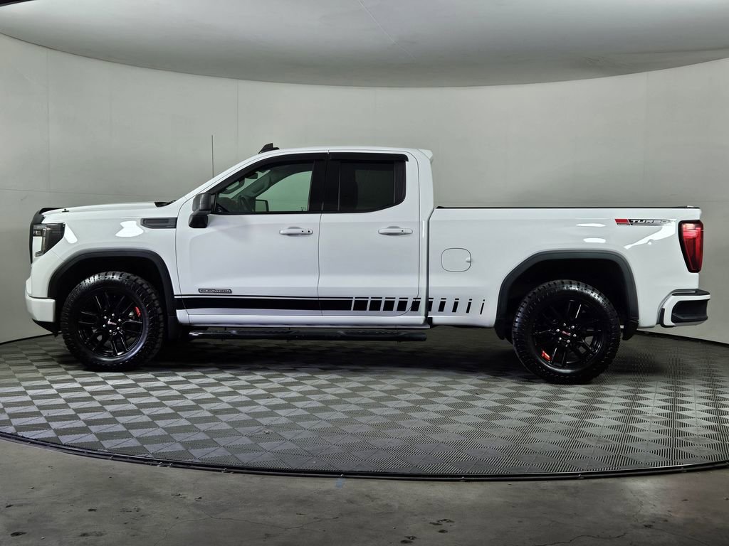 Used 2021 GMC Sierra 1500 Elevation RWD image 3