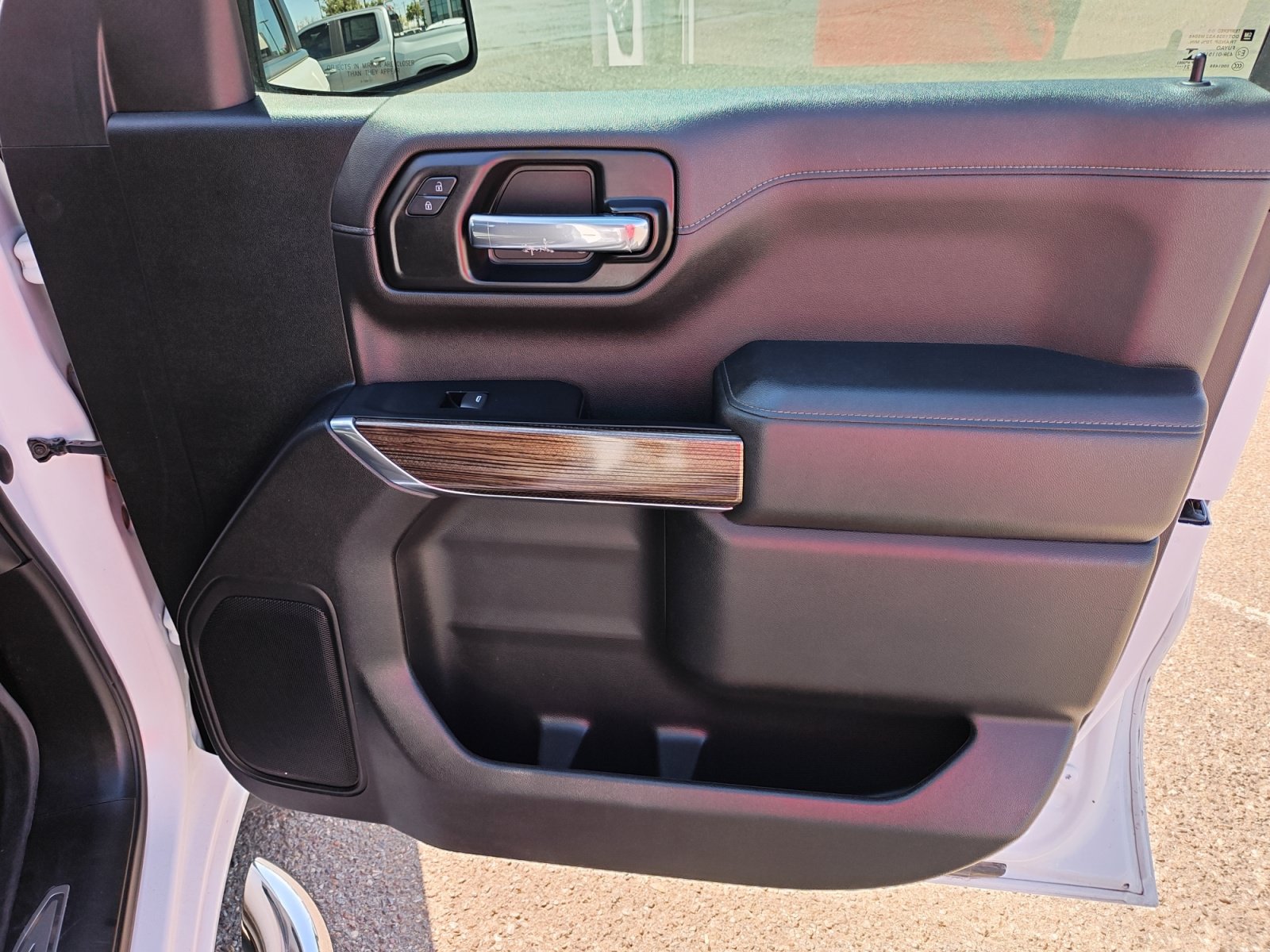 Used 2021 Chevrolet Silverado 1500 LT w/ Bed Protection Package AWD/4WD image 31