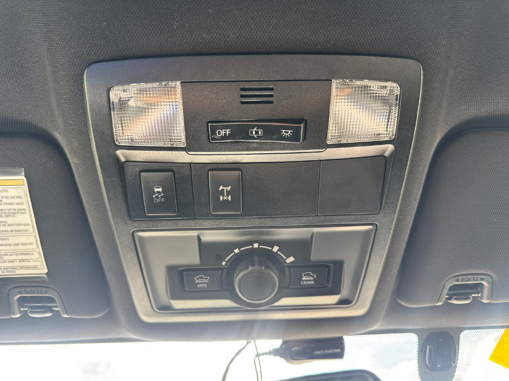 Used 2016 Toyota Tacoma TRD Off-Road w/ Towing Package AWD/4WD image 26