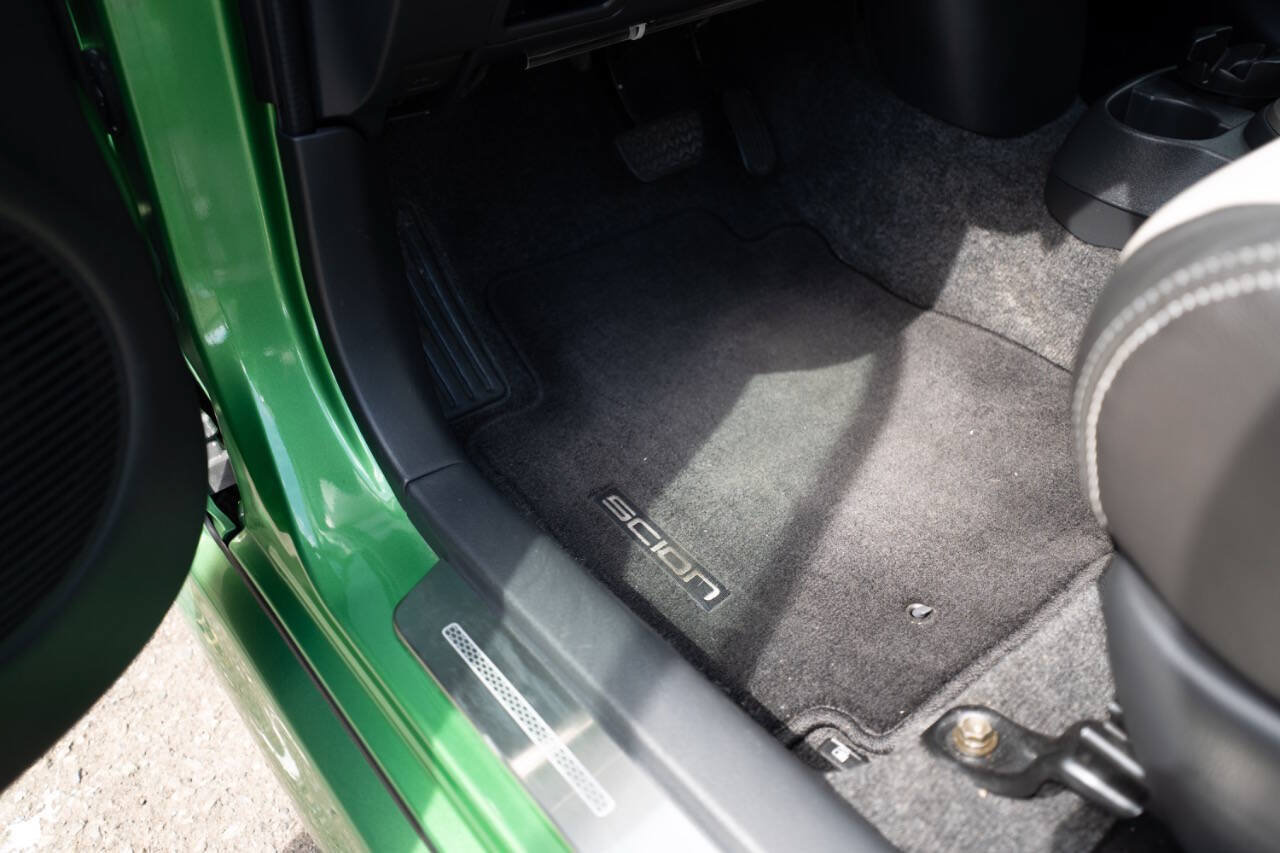 Used 2006 Scion xB FWD image 68