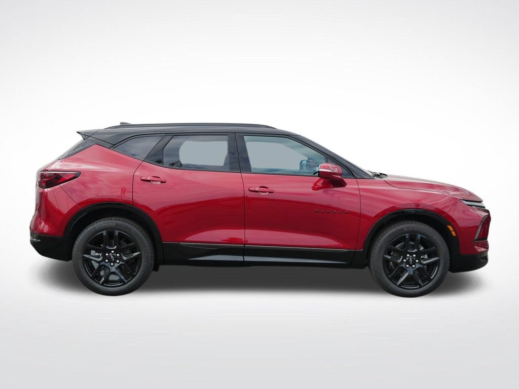 New 2026 Chevrolet Blazer RS w/ Driver Confidence II Package AWD/4WD image 2
