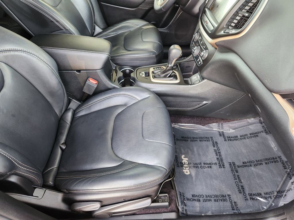Used 2016 Jeep Cherokee High Altitude image 13