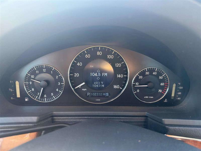 Used 2004 Mercedes-Benz E 320 Sedan image 24