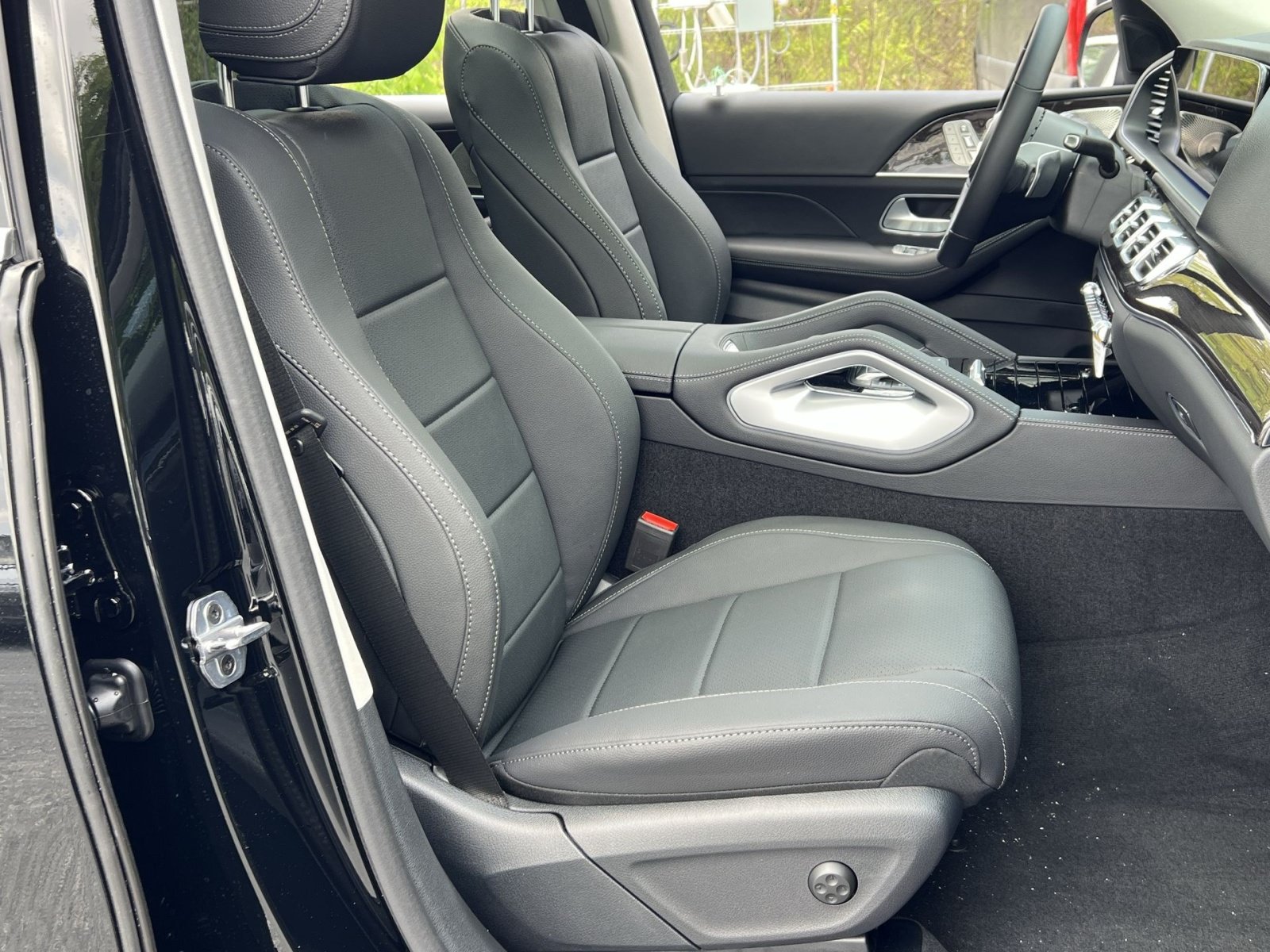 New 2026 Mercedes-Benz GLE 450 4MATIC image 33
