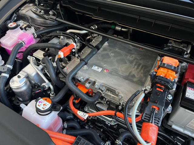 New 2026 Lexus RZ 350e 2WD w/ Technology Package image 59