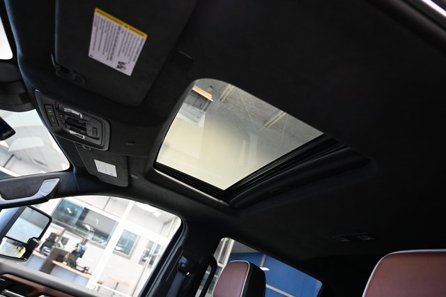 Used 2024 GMC Sierra 3500 Denali Ultimate image 29