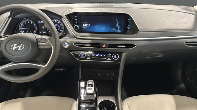 Used 2023 Hyundai Sonata SEL w/ Preferred Accessory Package FWD image 14