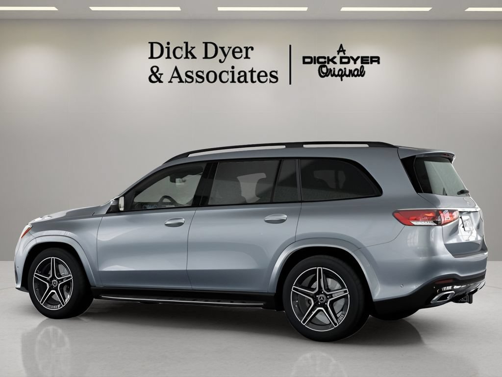 Used 2025 Mercedes-Benz GLS 450 4MATIC image 22