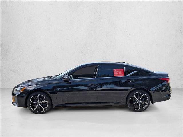 Certified 2023 Nissan Altima 2.5 SR FWD image 9