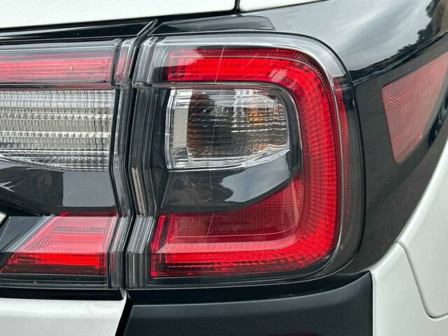 Used 2023 Subaru Outback Wilderness AWD/4WD image 33
