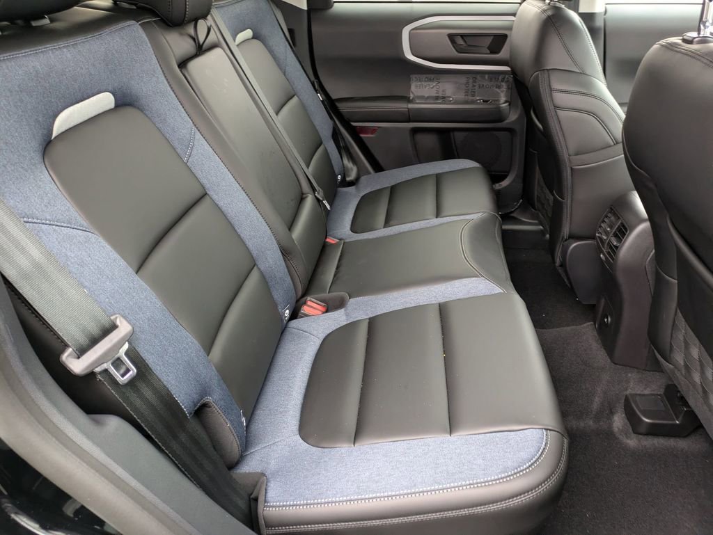 New 2025 Ford Bronco Sport Outer Banks image 18