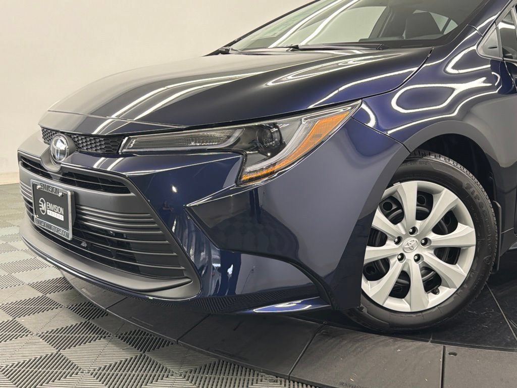 Certified 2026 Toyota Corolla LE FWD image 4