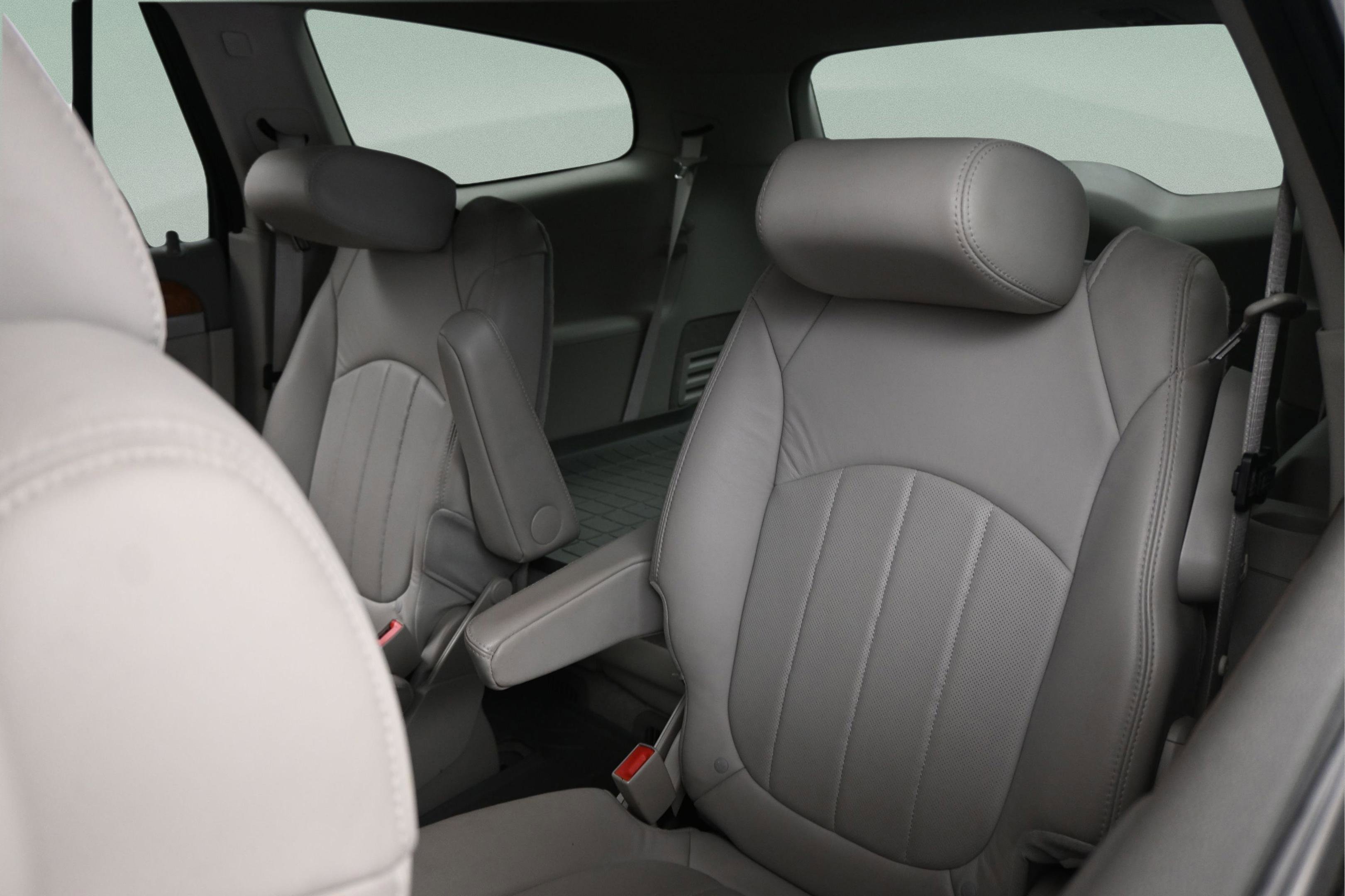 Used 2012 Buick Enclave Leather FWD image 36