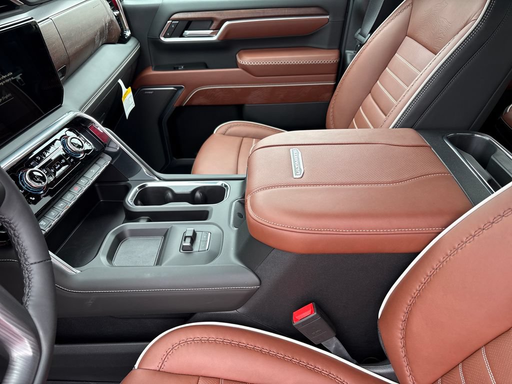 New 2026 GMC Sierra 2500 4x4 Crew Cab Denali Ultimate image 39