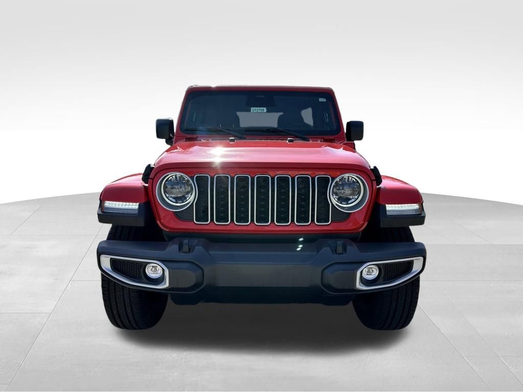 Used 2025 Jeep Wrangler Unlimited Sahara image 4