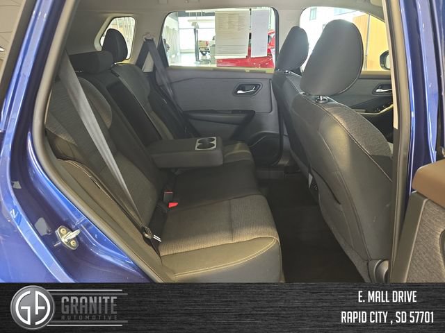 Used 2023 Nissan Rogue SV AWD/4WD image 34